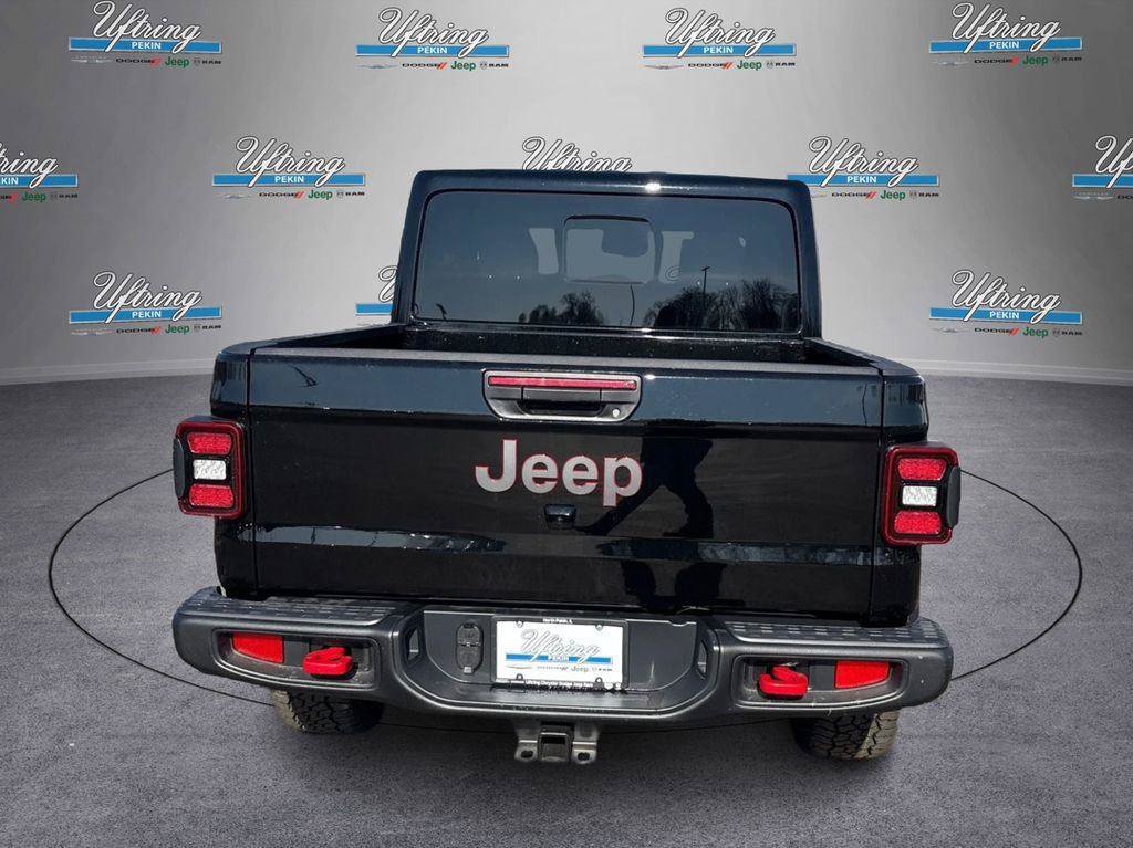 New 2026 Jeep Gladiator Rubicon w/ Steel Power Dome Hood Package AWD/4WD image 4