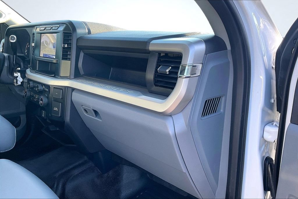 Used 2024 Ford F350 XL AWD/4WD image 28