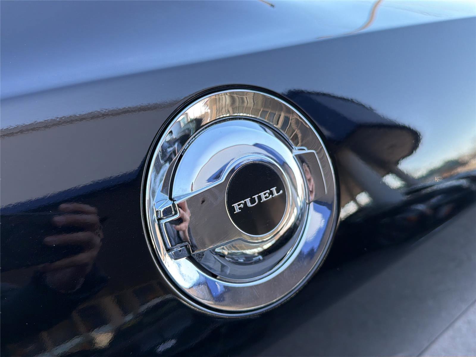Used 2012 Dodge Challenger SXT RWD image 8