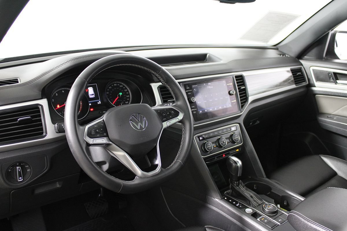 Used 2021 Volkswagen Atlas Cross Sport SE w/ Panoramic Sunroof Package AWD/4WD image 18