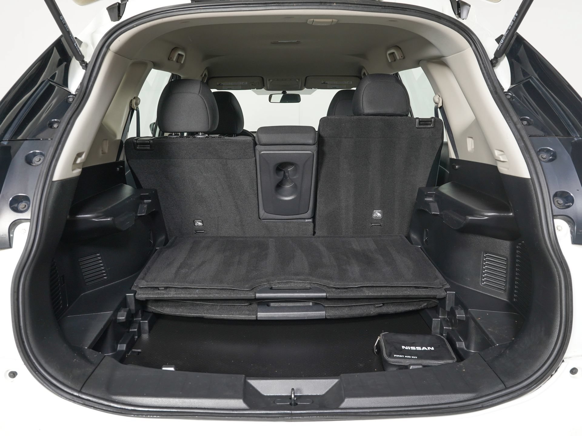 Used 2018 Nissan Rogue S FWD image 10