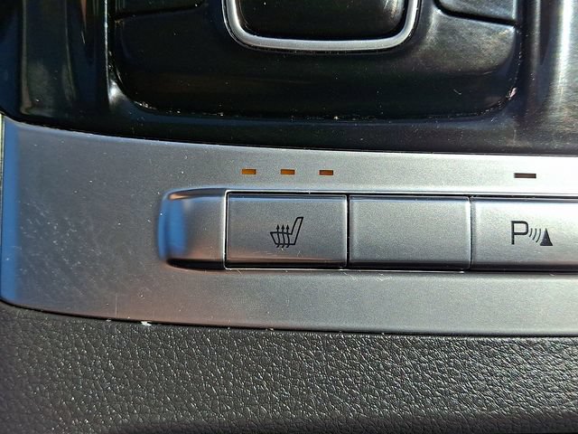 Certified 2024 Kia Carnival EX FWD image 25