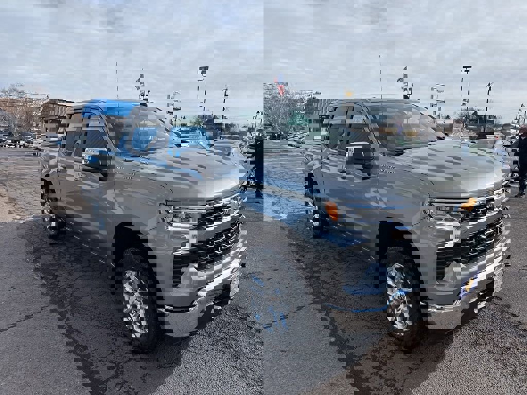 New 2026 Chevrolet Silverado 1500 LT image 4