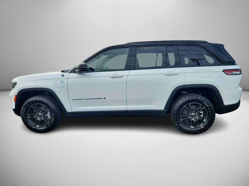 New 2024 Jeep Grand Cherokee Trailhawk image 5