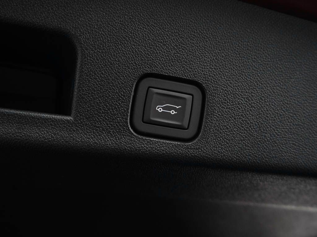 New 2026 GMC Acadia Elevation w/ Elevation Premium Package AWD/4WD image 9