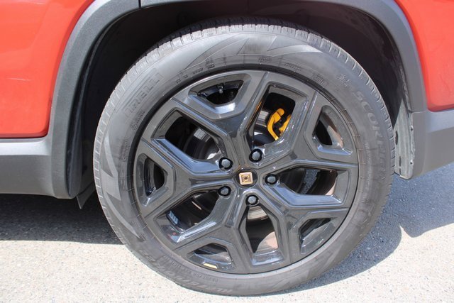 Used 2023 Rivian R1S Adventure image 10