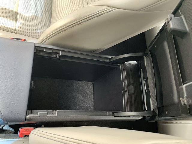 Used 2014 Toyota Avalon Limited FWD image 26