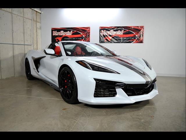 Used 2023 Chevrolet Corvette Z06 w/ Battery Protection Package RWD image 3