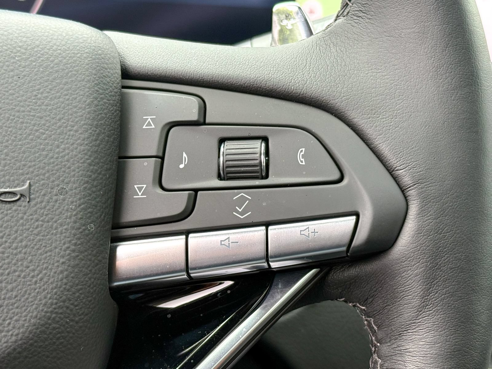 New 2025 Cadillac CT5 Sport w/ Technology Package RWD image 27