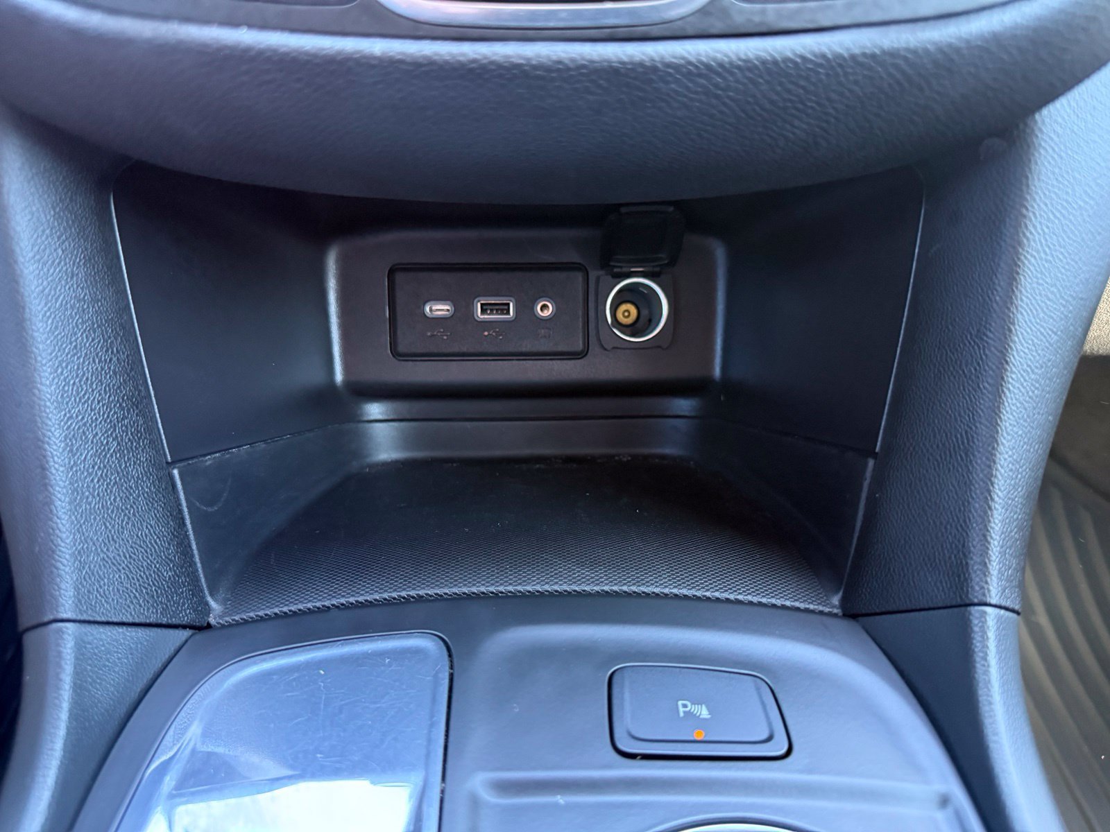 Certified 2024 Chevrolet Equinox LT FWD image 27