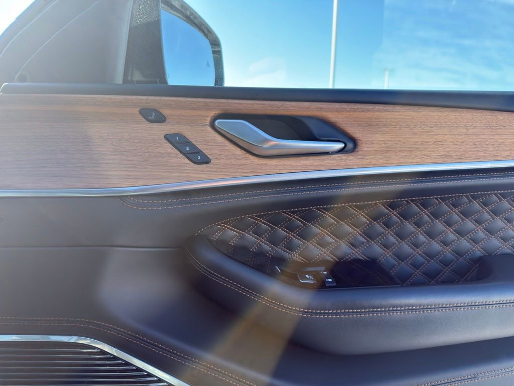 Certified 2023 Jeep Grand Cherokee L Summit image 63