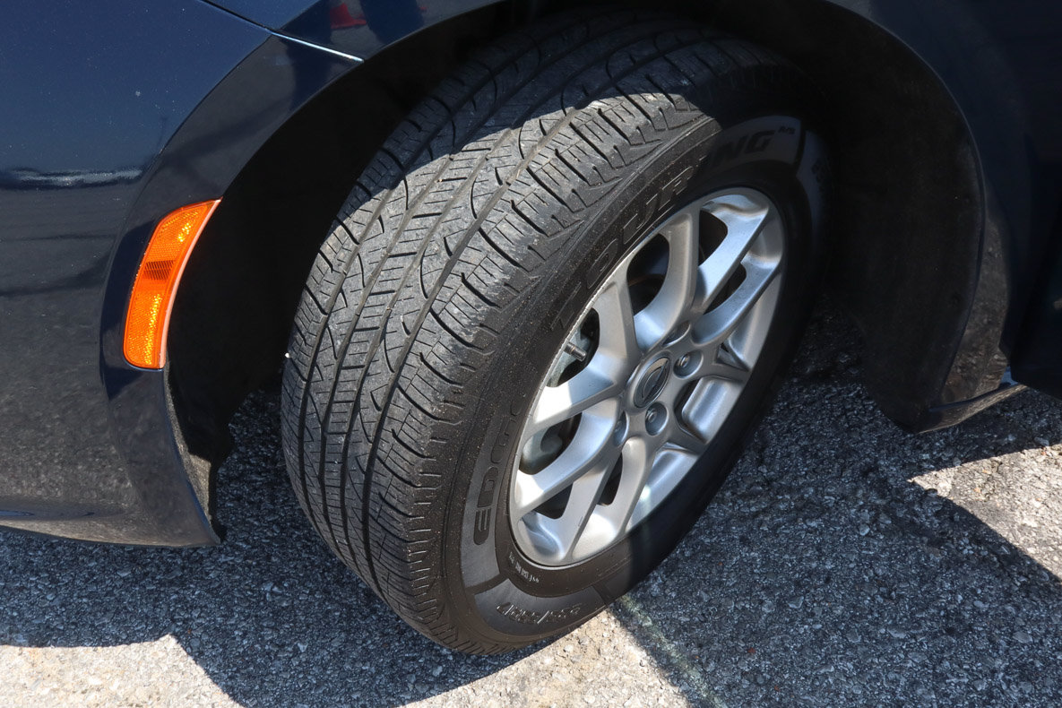 Used 2023 Chrysler Pacifica Touring-L FWD image 17