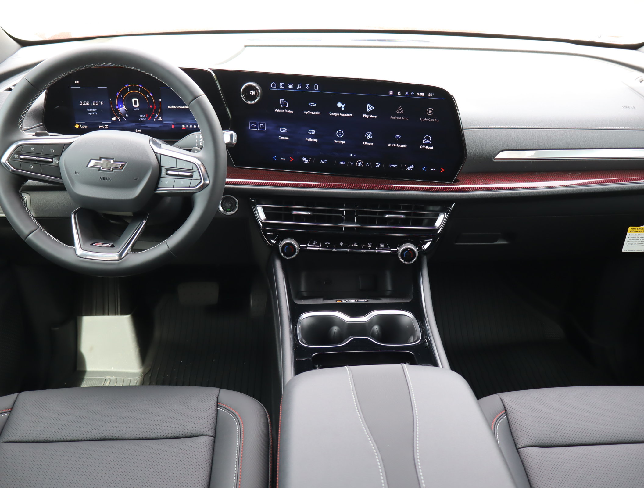 Used 2026 Chevrolet Traverse Z71 AWD/4WD image 15