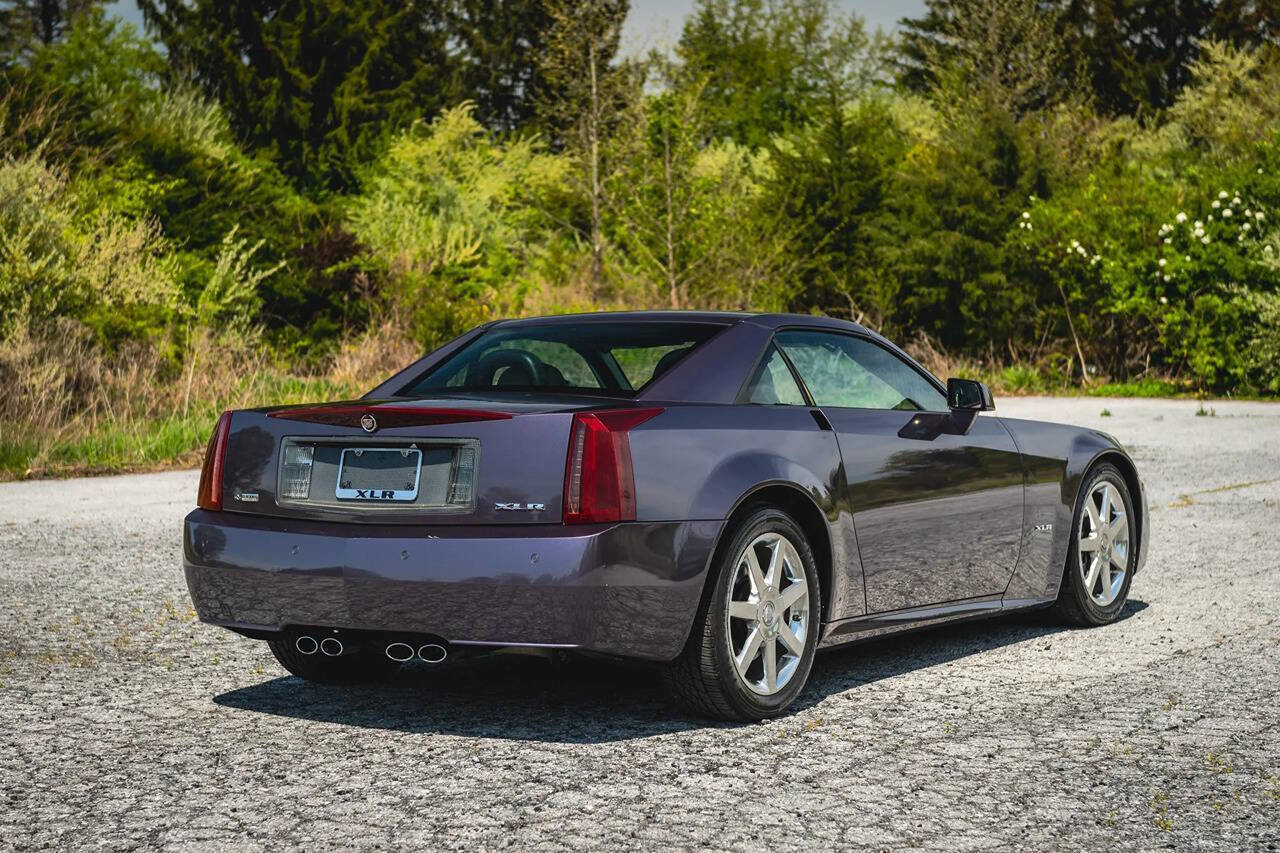 Used 2004 Cadillac XLR image 8