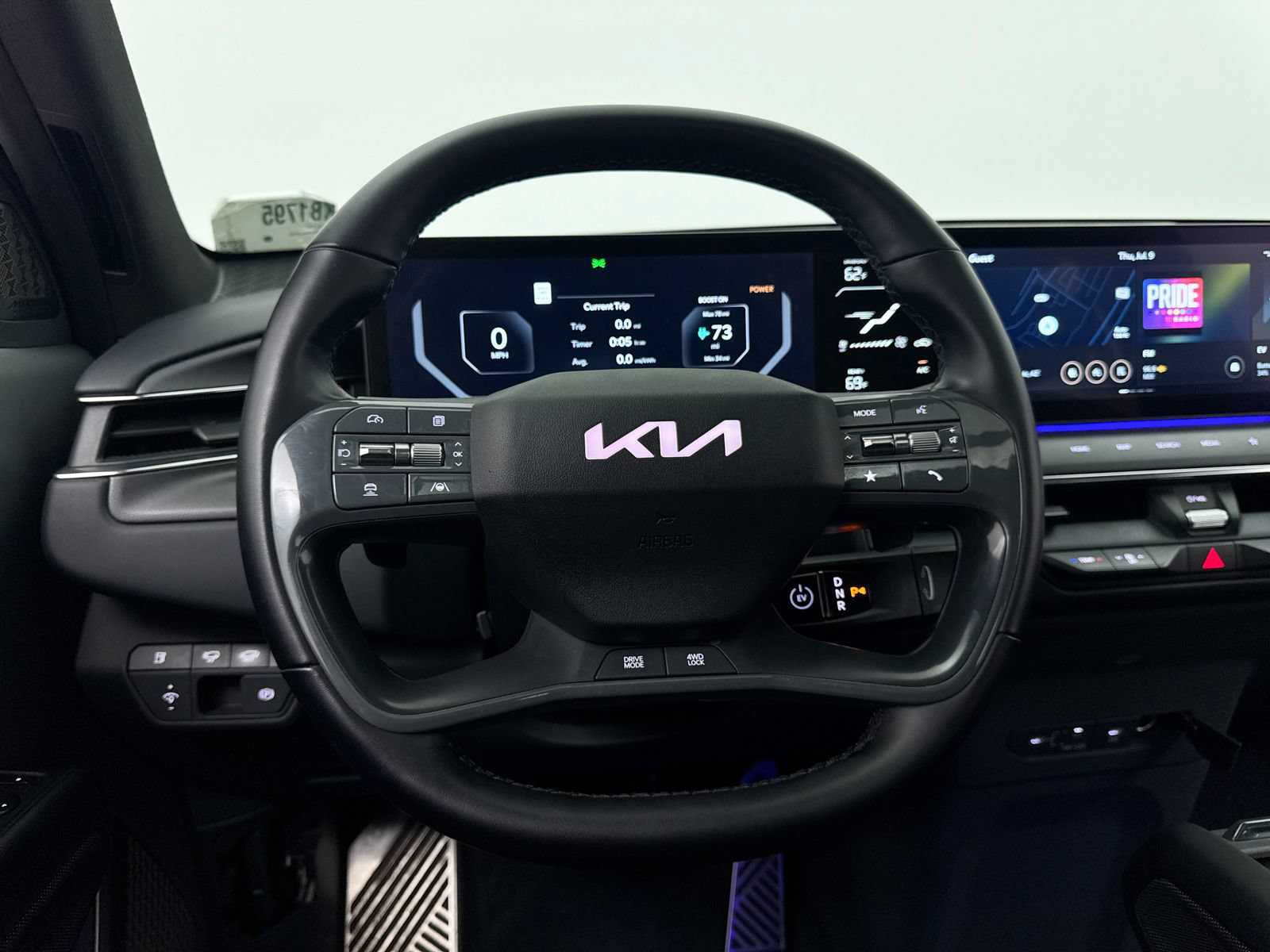 Used 2024 Kia EV9 GT-Line AWD/4WD image 4