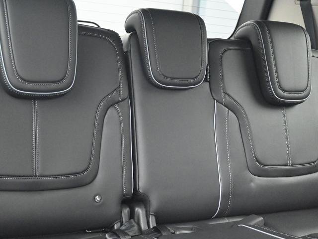 Certified 2025 INFINITI QX80 Sensory image 15