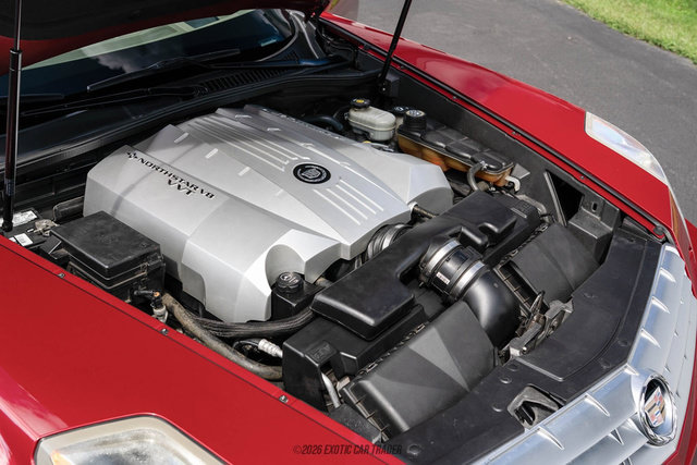 Used 2005 Cadillac XLR RWD image 23