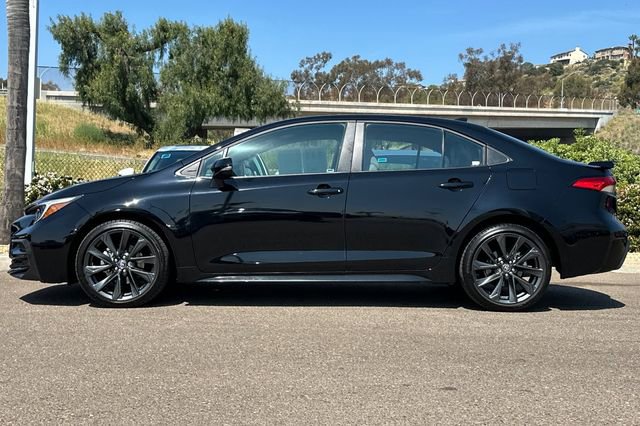 Used 2025 Toyota Corolla SE image 9