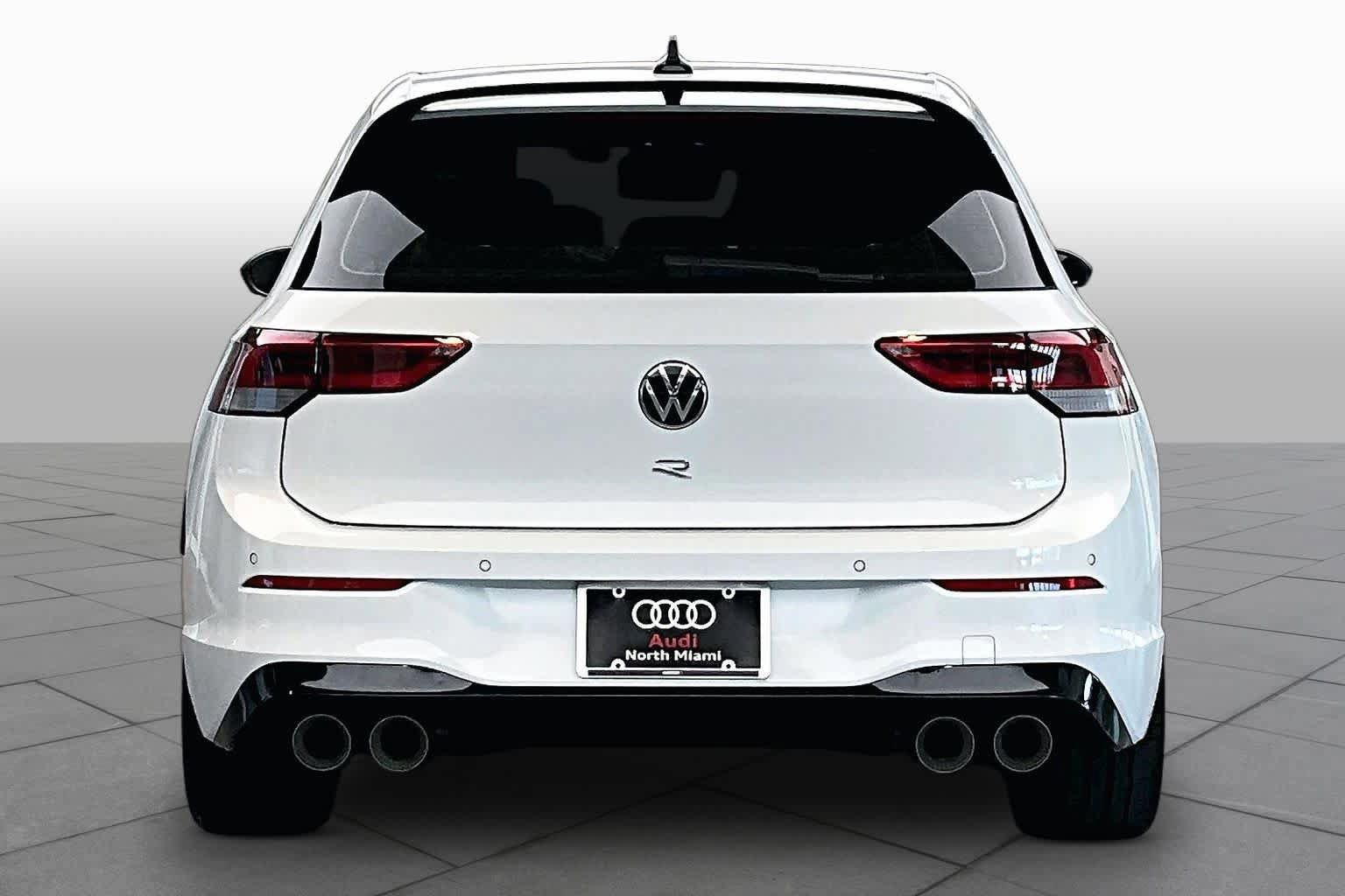 Used 2025 Volkswagen Golf w/ Euro Style Package AWD/4WD image 5