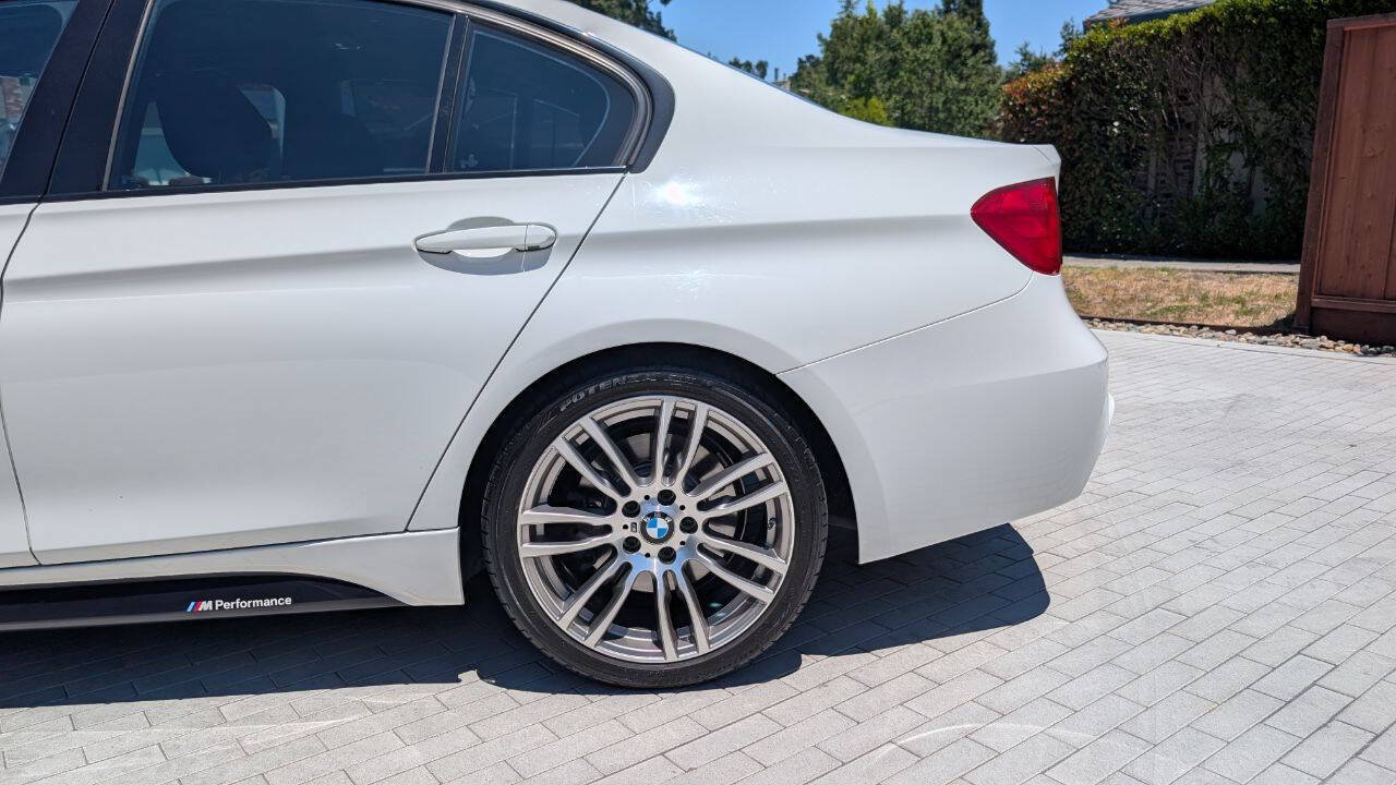 Used 2013 BMW 335i Sedan RWD image 10