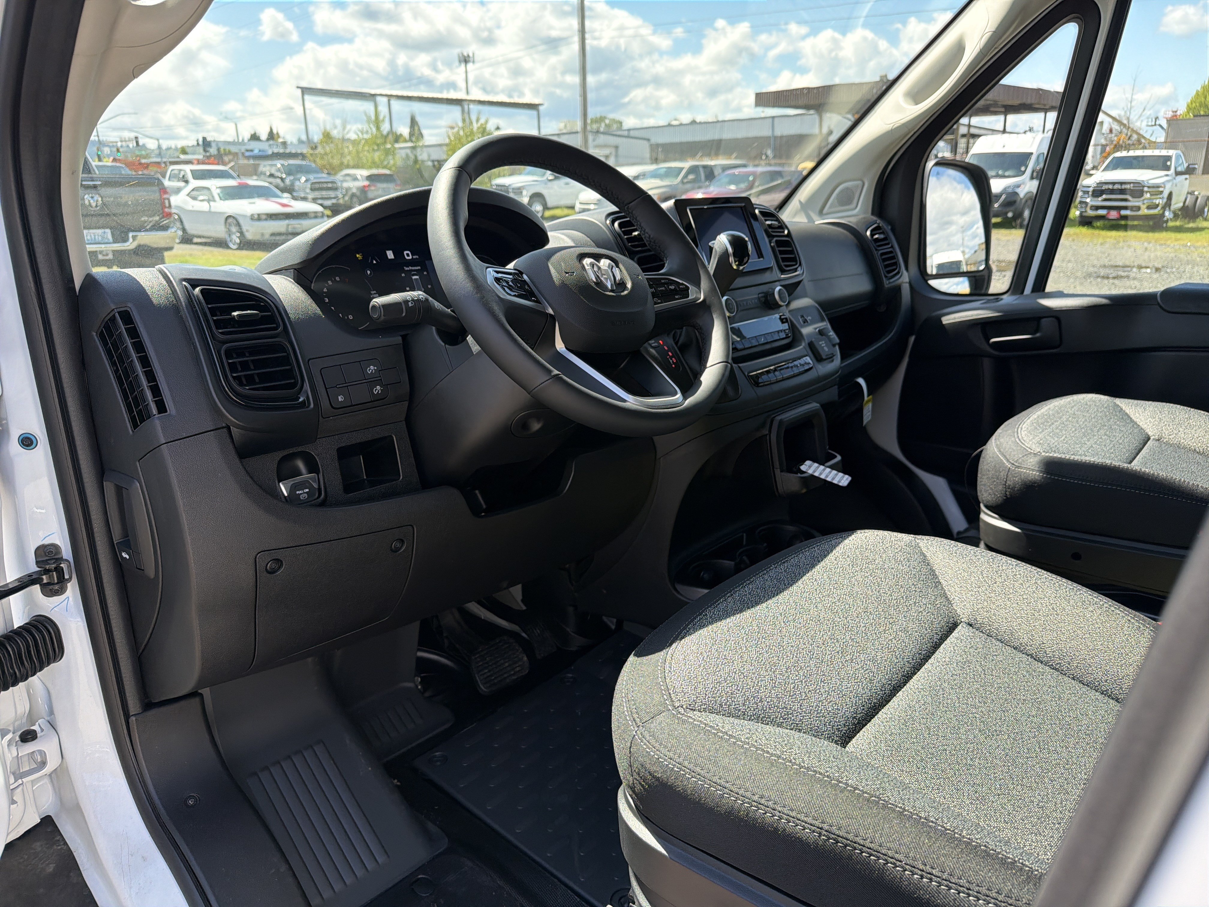 New 2026 RAM ProMaster 2500 w/ Advanced Safety Group FWD image 9