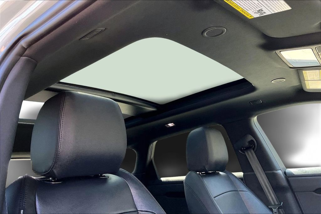 Used 2025 Land Rover Range Rover Evoque S image 27