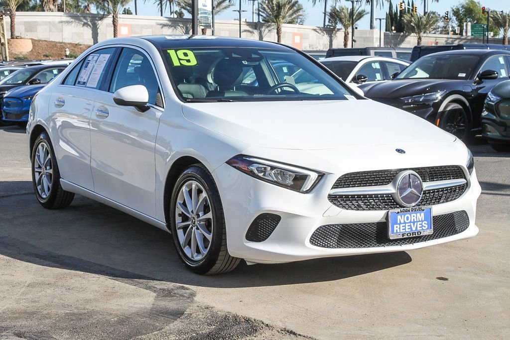 Used 2019 Mercedes-Benz A 220 image 3
