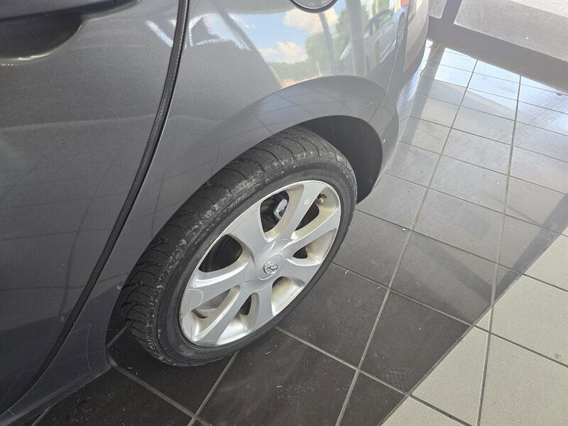 Used 2018 Hyundai Elantra GT FWD image 27