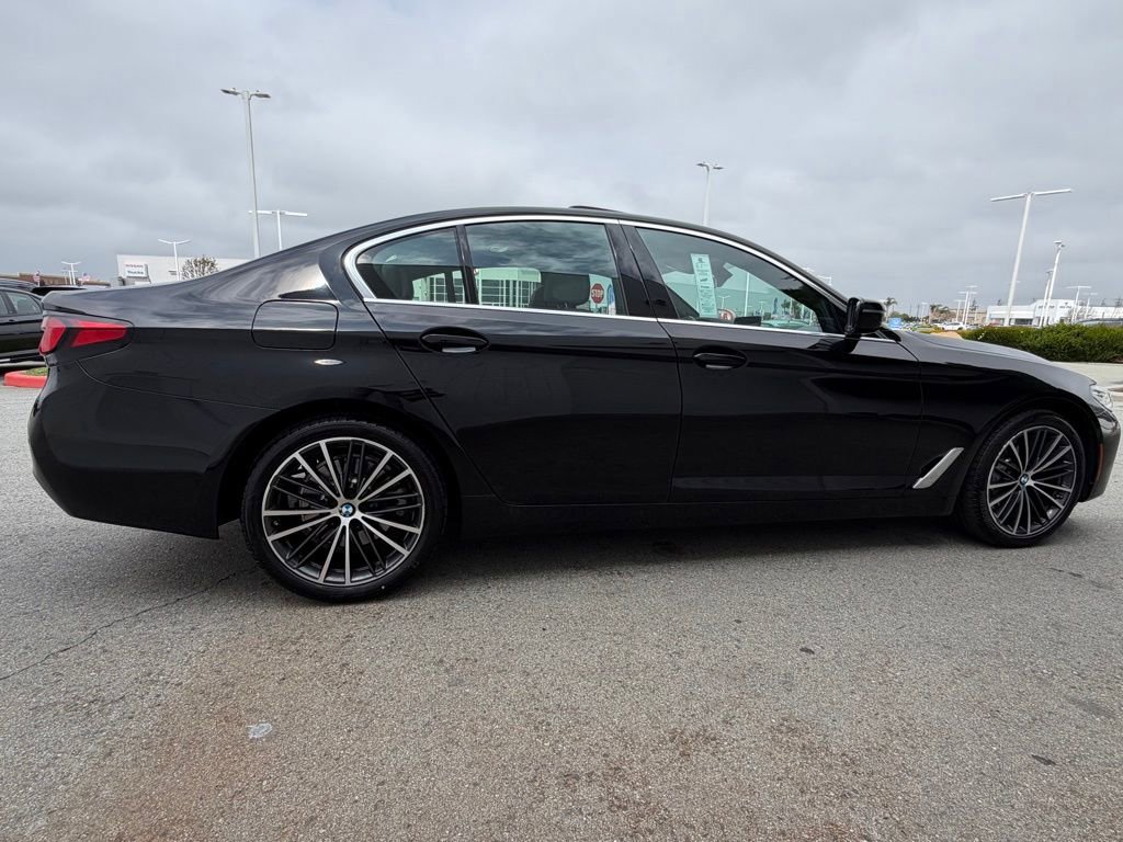 Used 2023 BMW 530i w/ Convenience Package RWD image 7