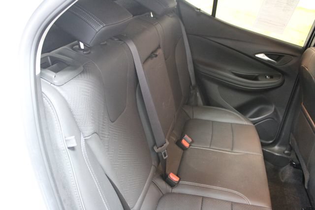 Used 2023 Buick Encore GX Essence w/ Advanced Technology Package AWD/4WD image 9