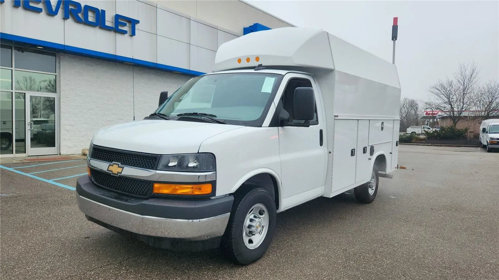 New 2025 Chevrolet Express 3500 w/ Power Convenience Package RWD image 4