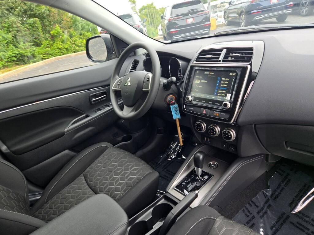 New 2027 Mitsubishi Outlander Sport ES AWD/4WD image 5