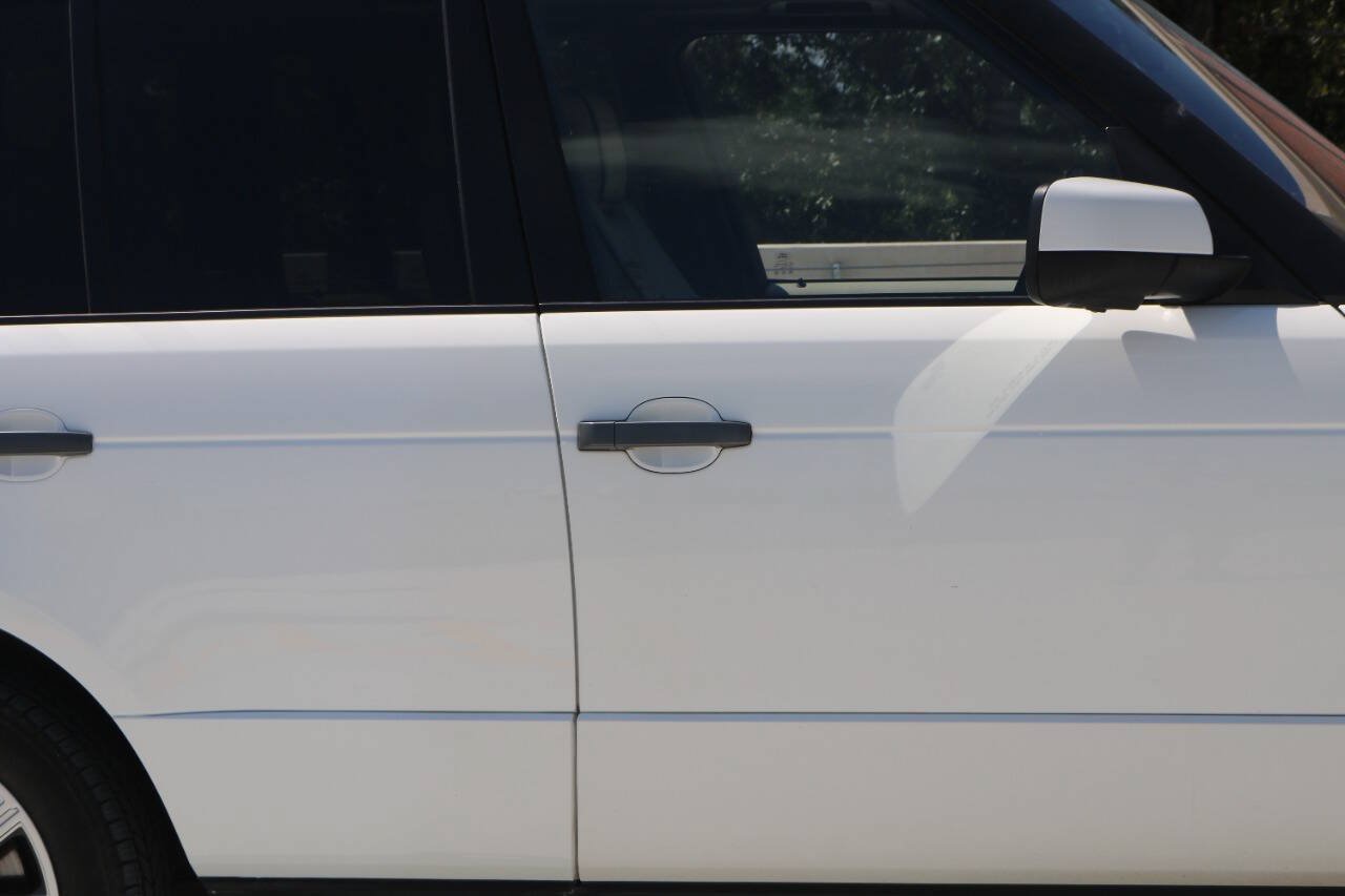 Used 2011 Land Rover Range Rover Supercharged AWD/4WD image 85