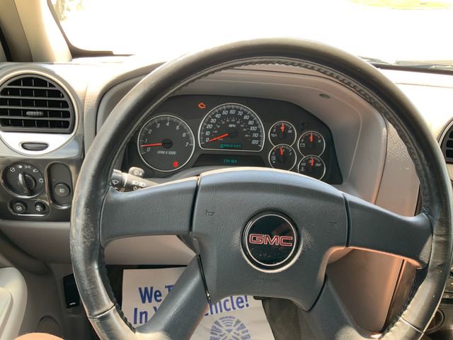Used 2005 GMC Envoy XL SLE RWD image 22