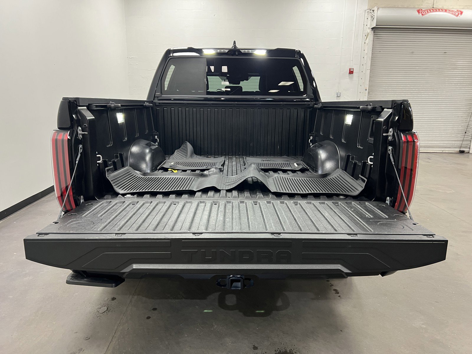 Used 2024 Toyota Tundra Platinum image 15