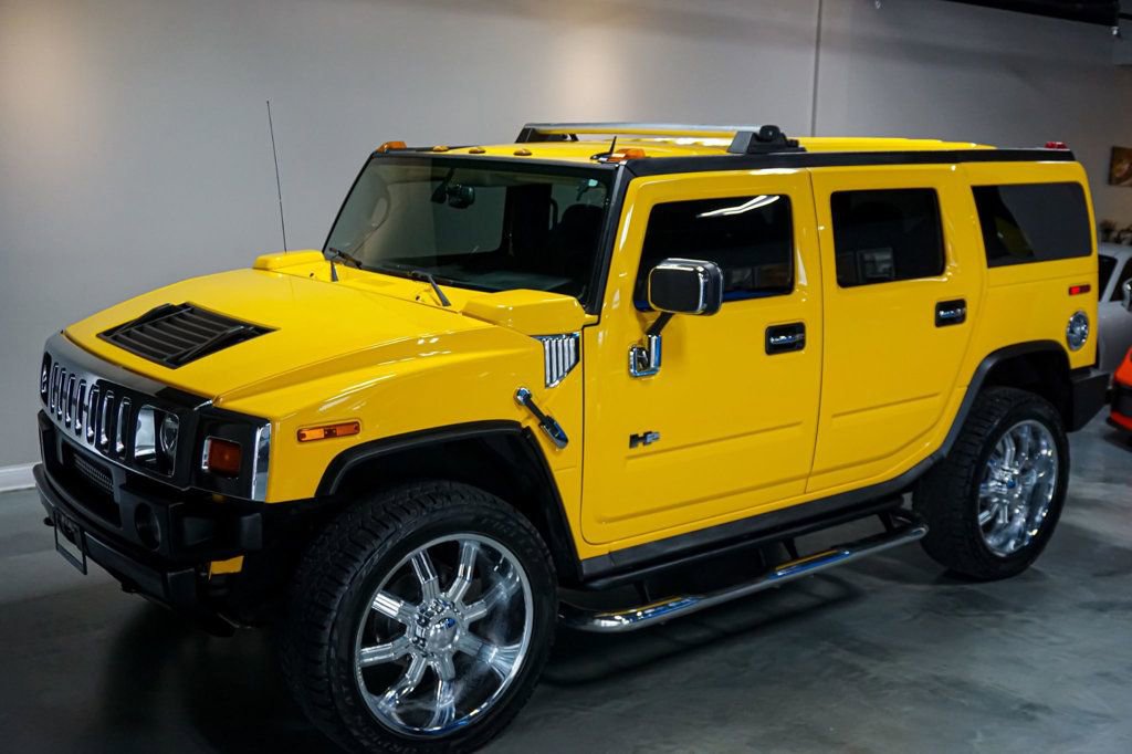 Used 2005 HUMMER H2 w/ Preferred Equipment Group image 25