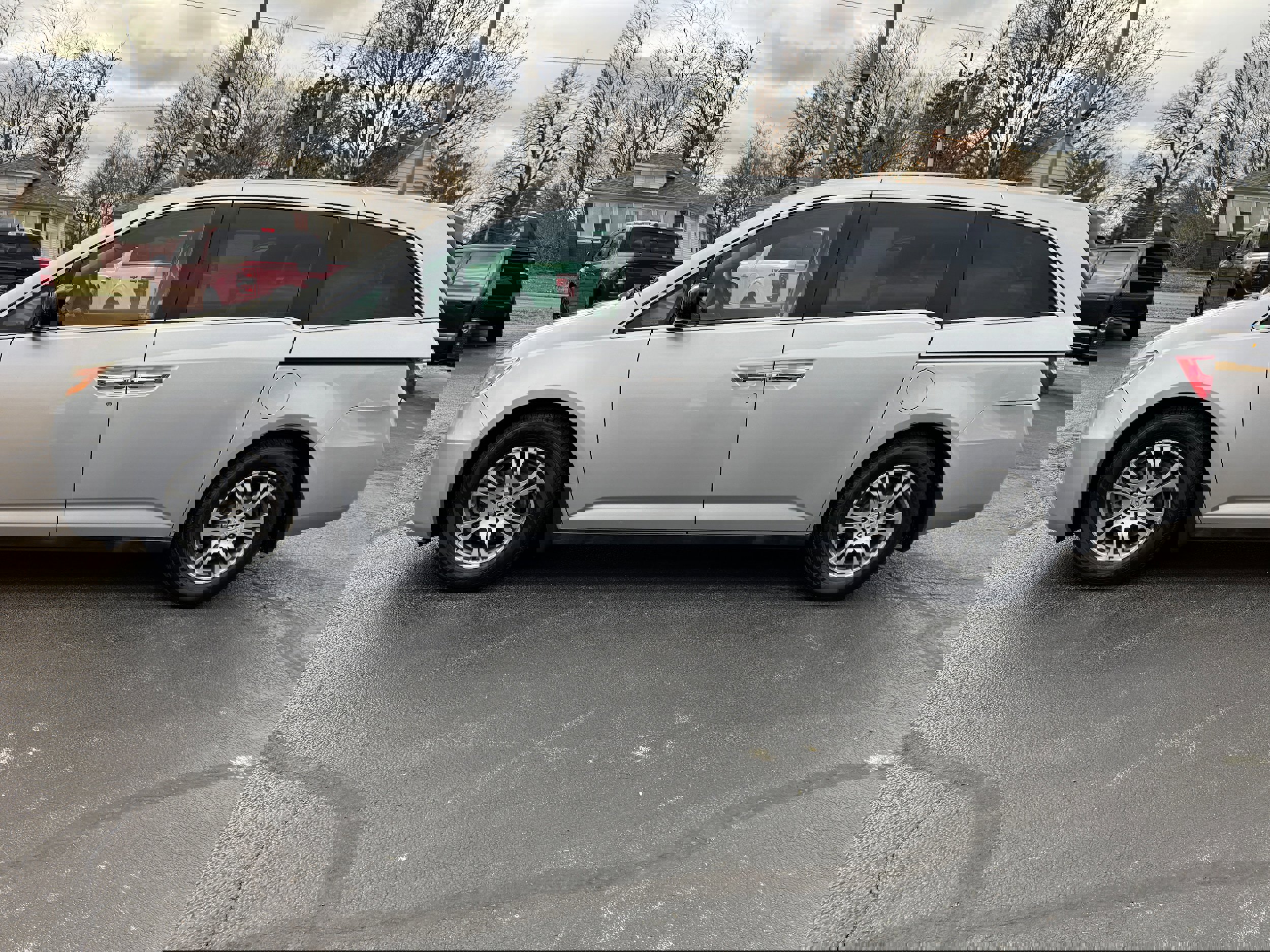 Used 2012 Honda Odyssey EX image 4