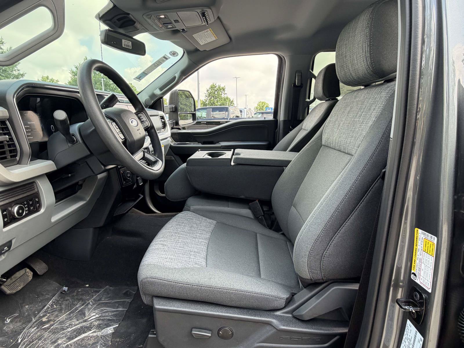 New 2026 Ford F350 XLT w/ XLT Premium Package AWD/4WD image 20