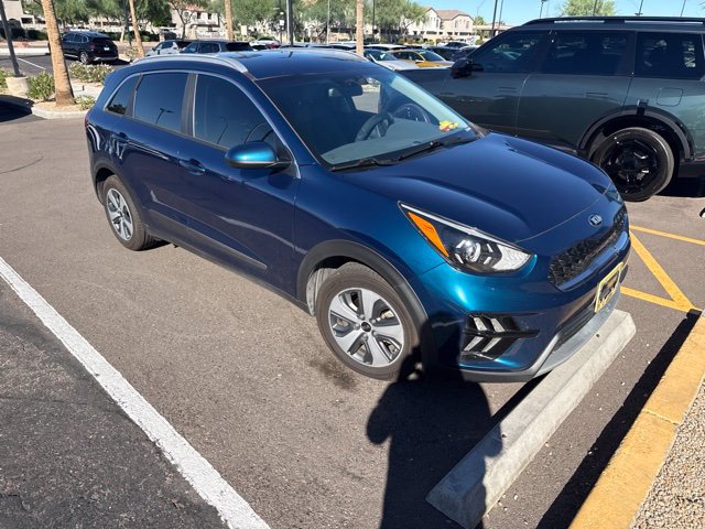 Used 2020 Kia Niro LX FWD image 3