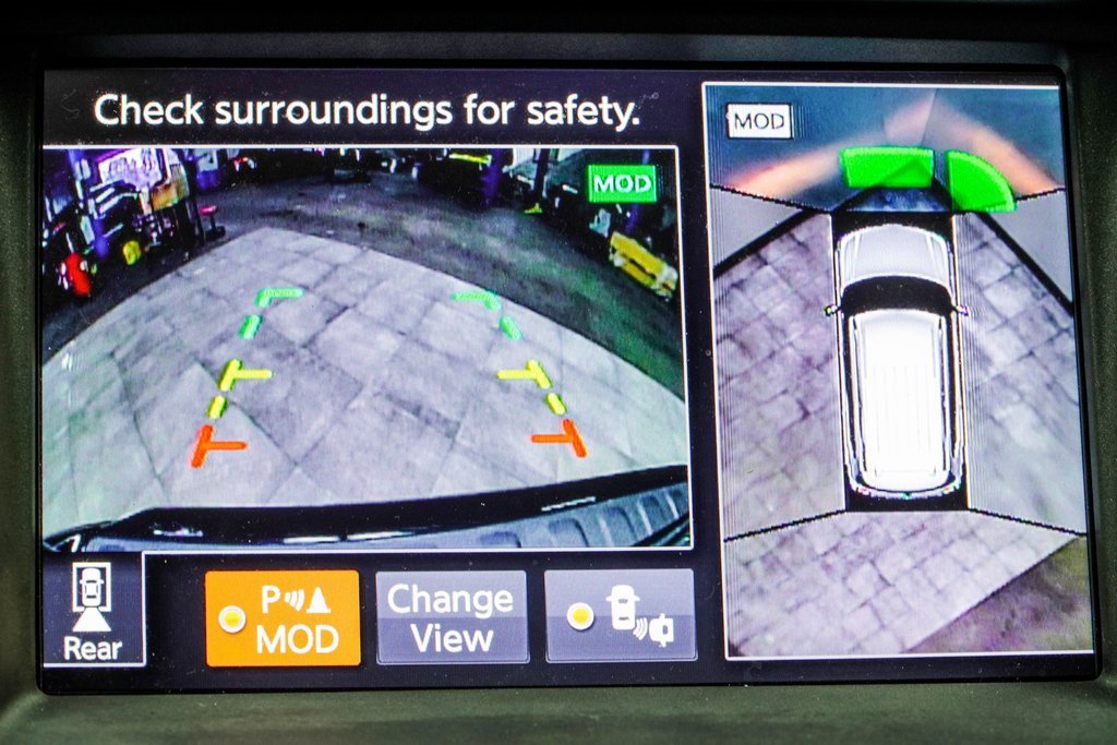 Used 2020 Nissan Armada Platinum w/ Captain's Chairs Package image 33