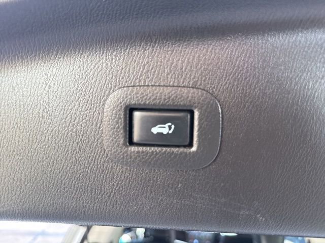 Used 2016 INFINITI QX80 4WD w/ Deluxe Technology Package image 19