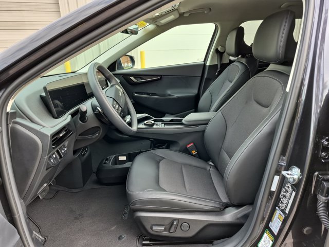 New 2025 Kia EV6 Light w/ Light LR Technology Package AWD/4WD image 12