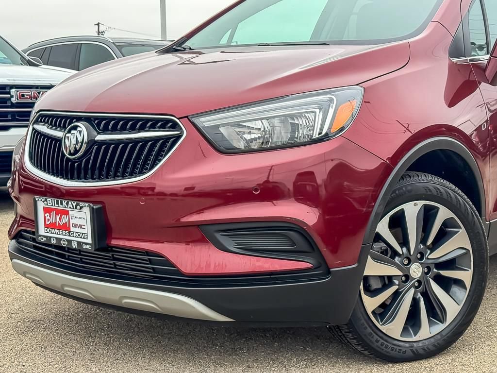 Used 2022 Buick Encore Preferred w/ Safety Package II AWD/4WD image 3