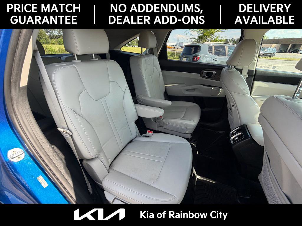 Used 2022 Kia Sorento EX w/ Panoramic Sunroof Package FWD image 20