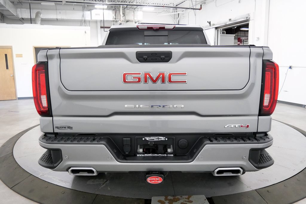 Used 2024 GMC Sierra 1500 AT4 w/ Technology Package AWD/4WD image 6