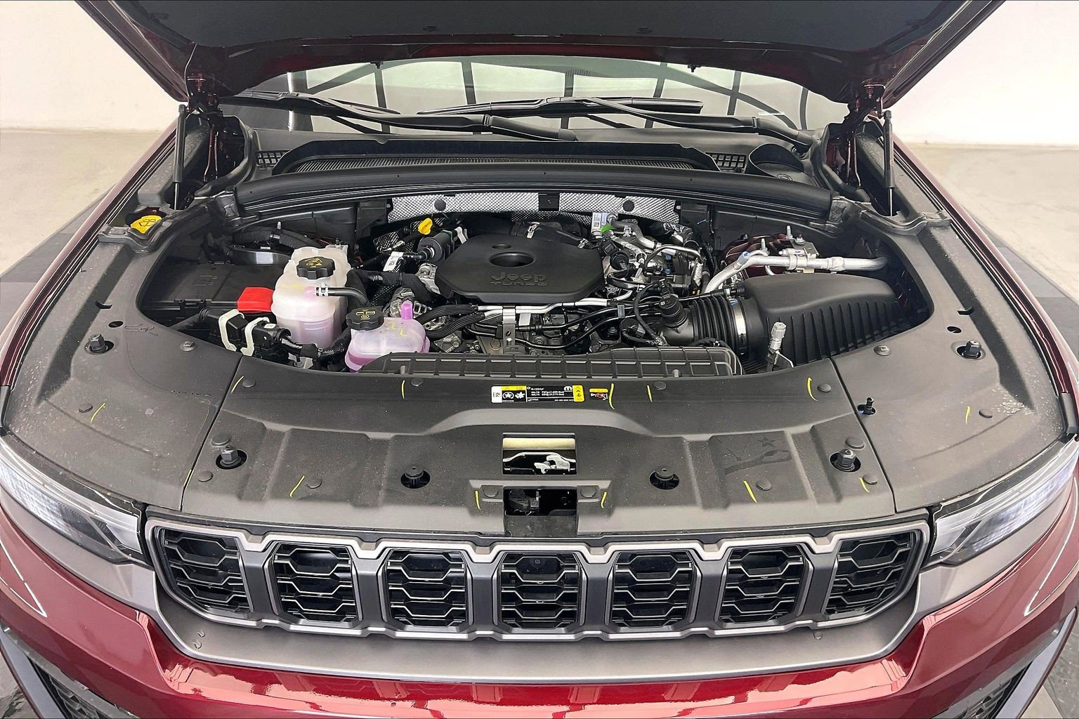 New 2026 Jeep Grand Cherokee Altitude AWD/4WD image 17
