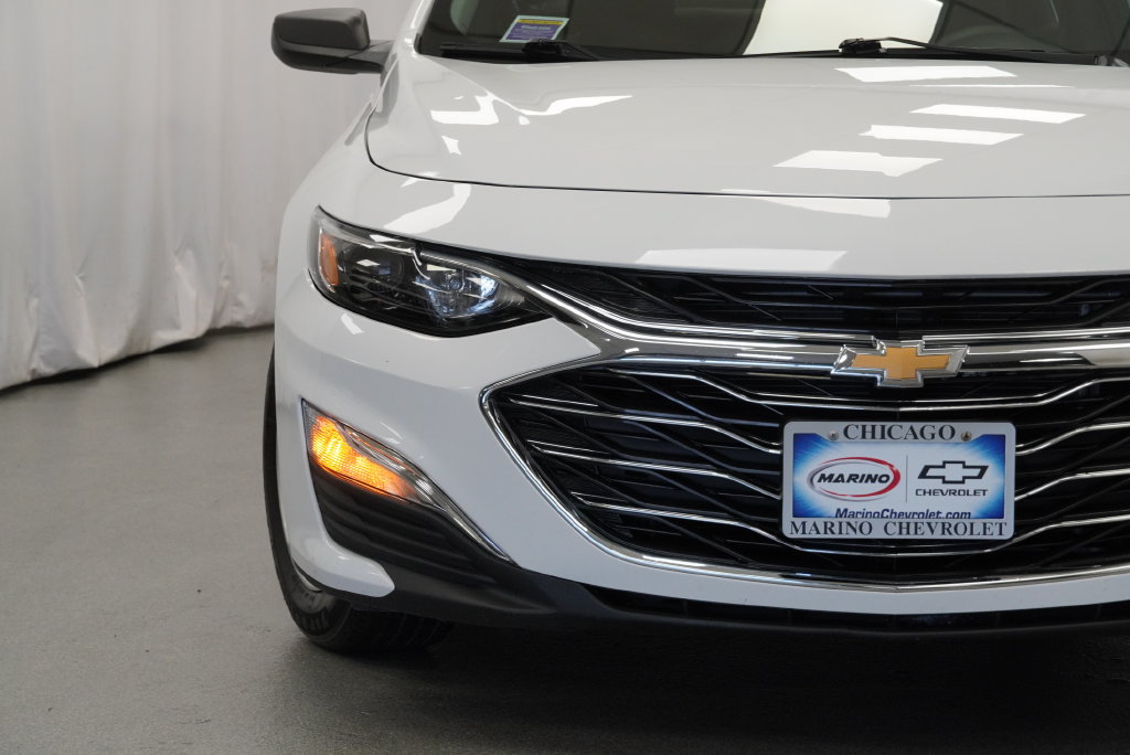 Certified 2023 Chevrolet Malibu LS FWD image 10