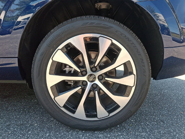 New 2026 Audi Q3 quattro 2.0T AWD/4WD image 5
