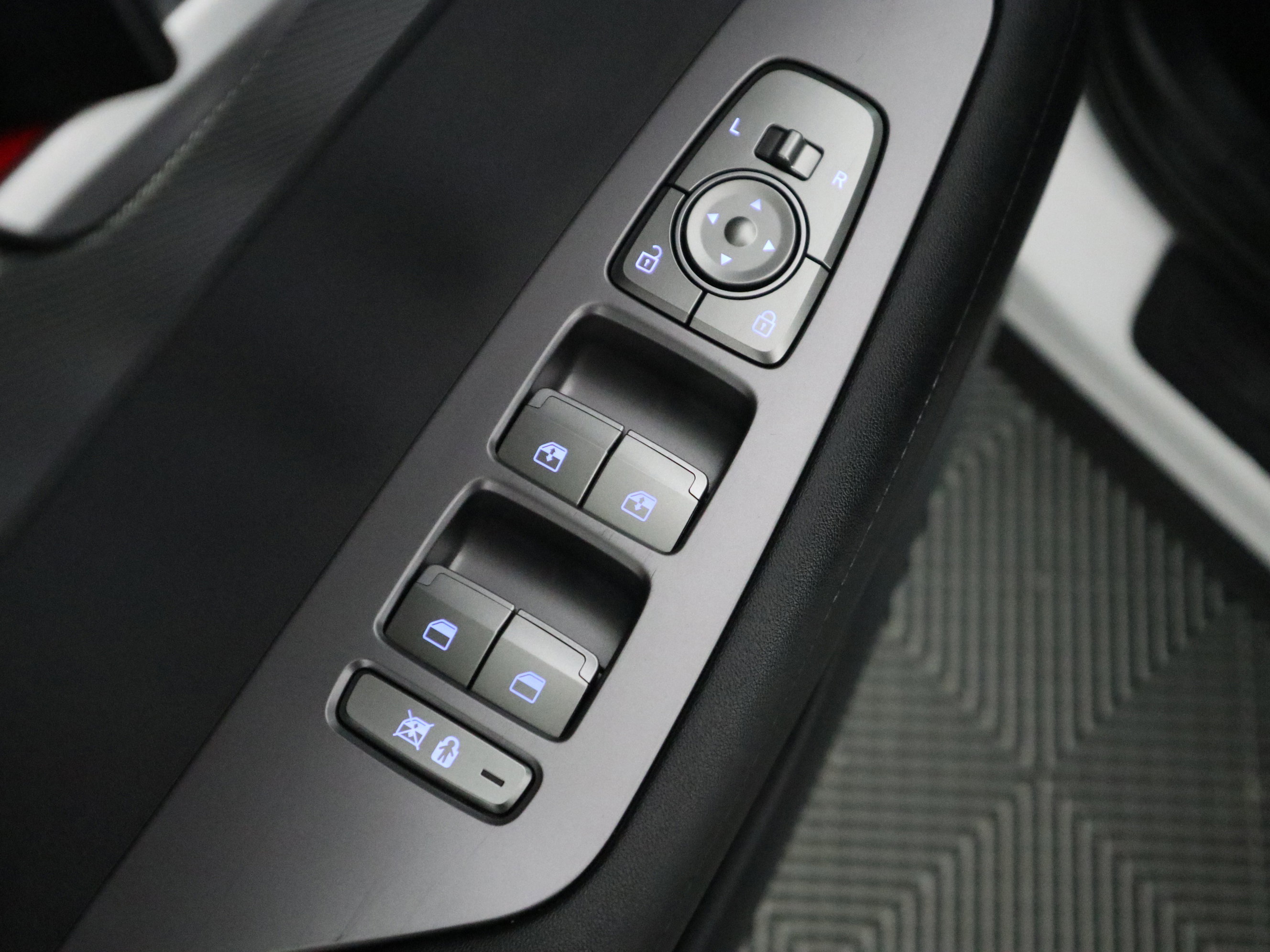 Used 2024 Hyundai Palisade SEL image 38