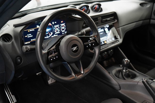 Used 2024 Nissan Z Performance w/ Floor Mat Package image 3
